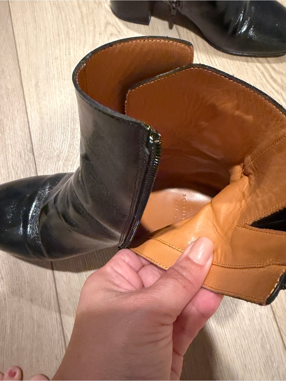 Sezane Leonie Mid Boots Patent Black - Size 8 EUC - Picture 6 of 7